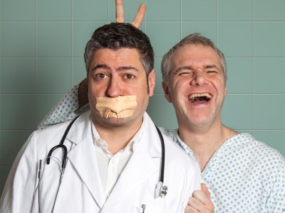 Ronny Tekal mit zugeklebtem Mund 
