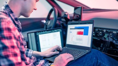 Auf der Suche nach Einfallstoren für Auto-Hacker an der Hochschule Darmstadt.