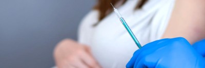 Schwangere wird geimpft