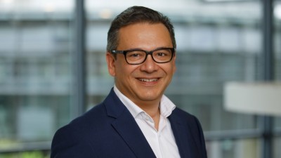 Dr. Pierre Stern