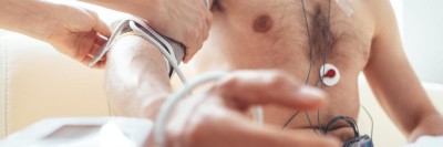 Blutdruckmessung bei Patient