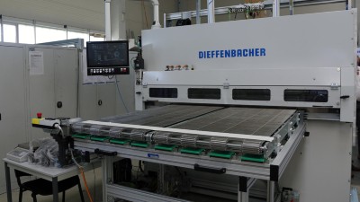 Dieffenbacher Fibercut Maschine