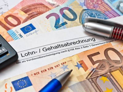 Geld und Gehaltsabrechnung