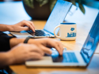 Omnichannel-Strategien für Versicherer - Salesforce