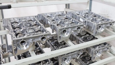 Komponenten für Aluminium-Motoren in der Produktion