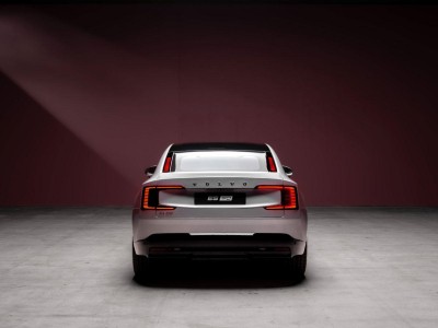 Volvo ES90