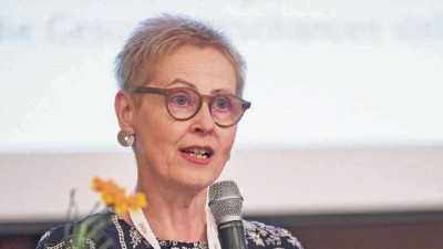 Dr. Christina Dietscher
