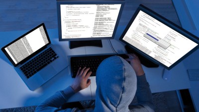 Hacker stehlen Daten und Geld