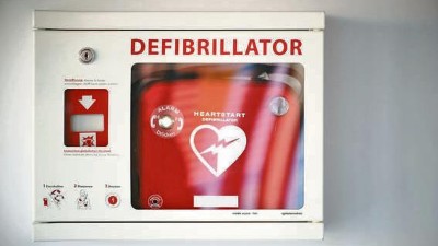 Defibrillator