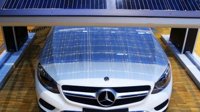 Nie war es einfacher, Reichweite mit überschüssigem Solarstrom zu laden. Ein Carport mit Solarpanel genügt bereits.