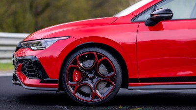 VW Golf GTI Edition 50