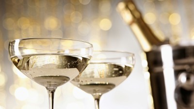 Champagner_Reichtum_Geld