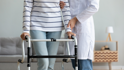 Gangunsicherheit und verwaschene Sprache - Teaserbild