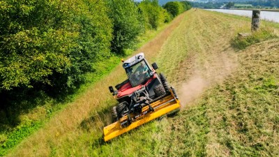 Der Hangmäher mit "Line Traction" fährt dort weiter, wo andere Mähmaschinen stehen bleiben. 