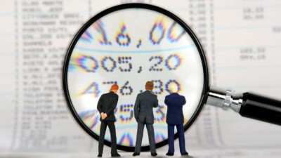 Lupe_Daten_Kennzahlen_Personen