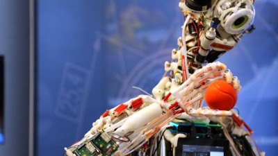 Zeigt ein Roboter Gefühle, wirds gefährlich