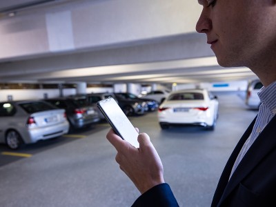 Automatisiertes Fahren Am Flughafen Stuttgart Wird Das Autonome Parken Getestet Springerprofessional De