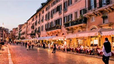 Covid 19 Ganz Italien Ein Coronavirus Risikogebiet Springermedizin De
