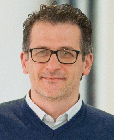 https://media.springernature.com/lw{width}/springer-static/image/art%3A10.1007%2Fs10664-021-09963-7/MediaObjects/10664_2021_9963_Figb_HTML.png?as=jpg