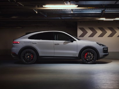 Automotive Engineering New Porsche Cayenne Gts Once Again Features Eight Cylinder Petrol Engine Springerprofessional De