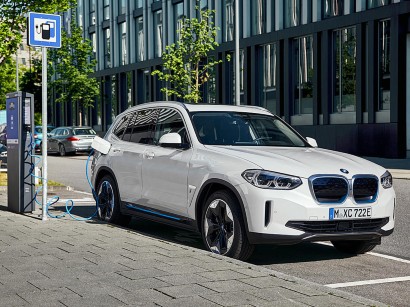 Electric Vehicles New E Suv Bmw Ix3 Provides Range Of Up To 460 Km Springerprofessional De