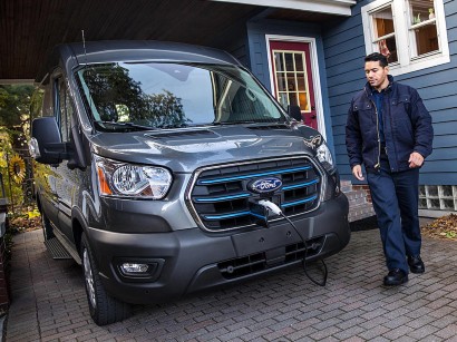 Leichte Lkw Transporter Elektrischer Transporter Ford E Transit Geht 22 In Serie Springerprofessional De