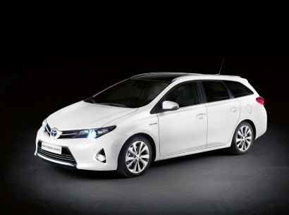 Automobil Motoren Der Neue Toyota Auris Auch Als Kombi Springerprofessional De