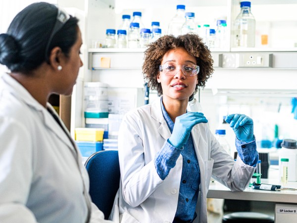 Online course in managing research data