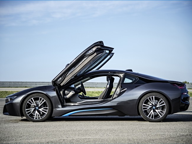 BMW i8