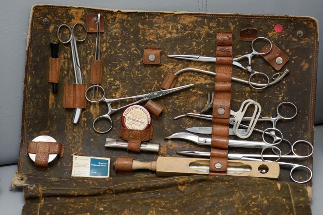 Geburtshilfe-Instrumente