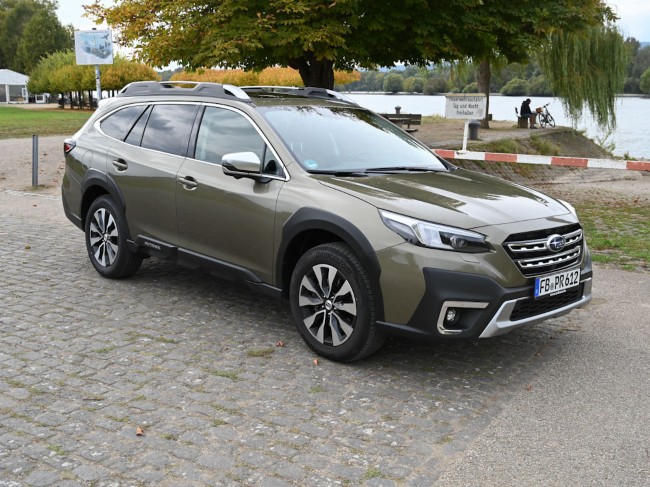 Subaru Outback 2,5i Platinum Lineartronic