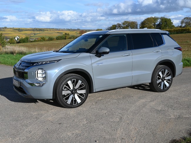 Mitsubishi Outlander PHEV