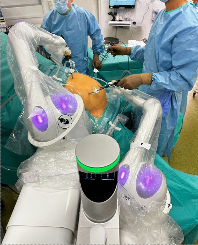 Robot Asisten Bedah RB-S1