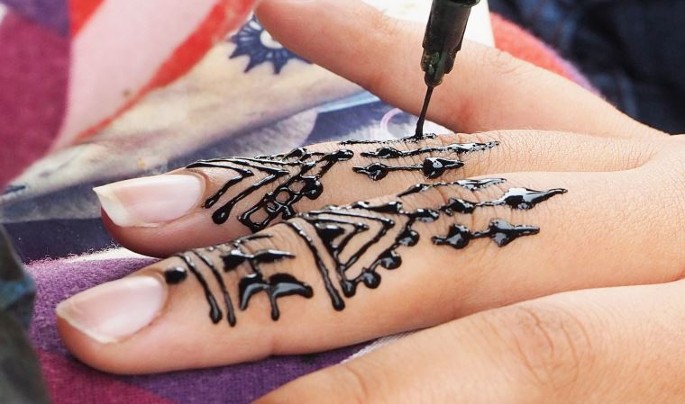Henna-Tattoos sicher und gründlich entfernen | SpringerLink