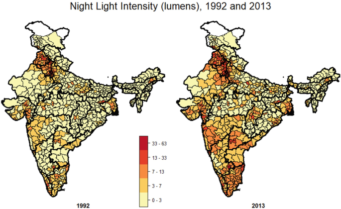 Two India maps compare the growth of urban areas and night light intensity between 1992 and 2013.