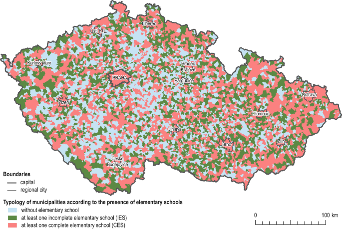A map of Czech Republic depicts the distribution of municipalities without elementary school, at least one incomplete elementary school, and at least one complete elementary school, in 1976.