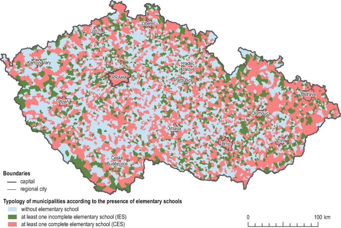 A map of Czech Republic depicts the distribution of municipalities without elementary school, at least one incomplete elementary school, and at least one complete elementary school, in 1990.