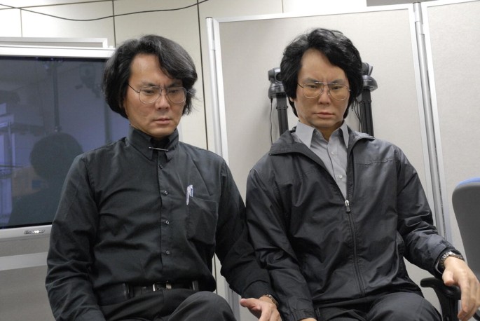 The photograph of two human robots.