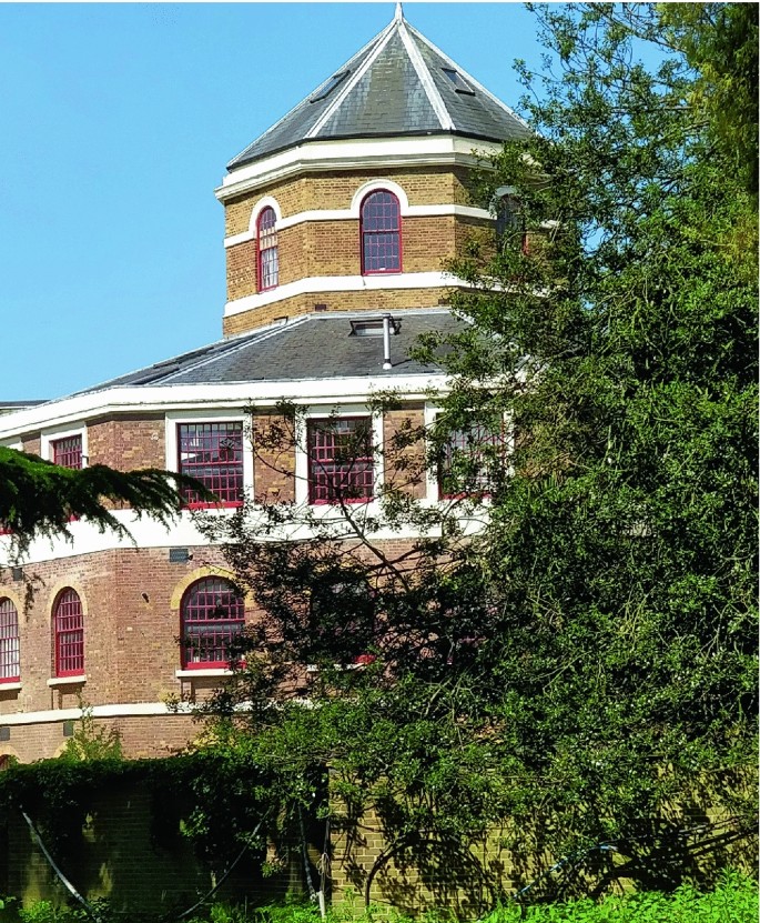 A lateral view of Hanwell Asylum.