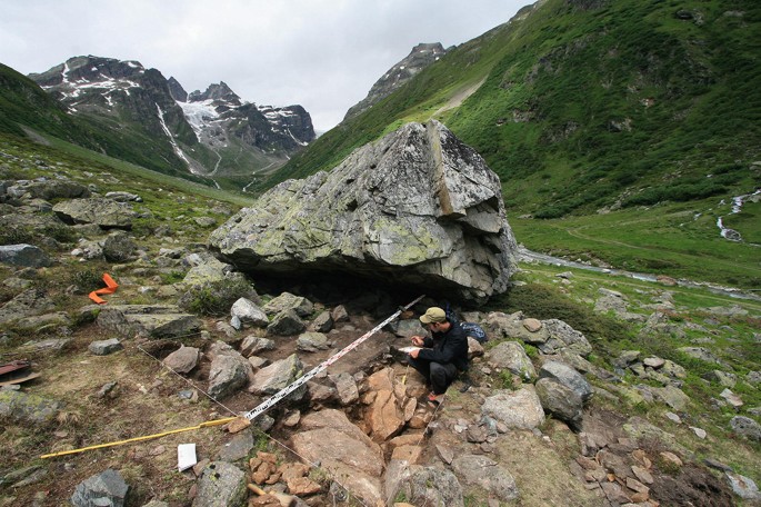 PDF) Going up the mountain! Exploitation of the Trentino highlands as  summer farms during the Bronze Age: the Dosso Rotondo site at Storo  (northern Italy)