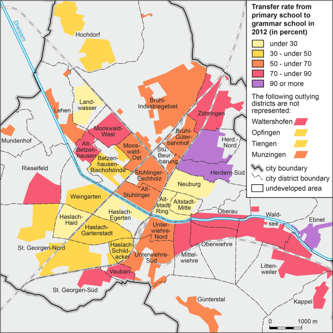 A map of Germany highlights the transfer rate from primary school to grammar school in 2012 starting from under 30 and ending at 90 or more. The highlighted sections for 70 to under 90 have the highest coverage.