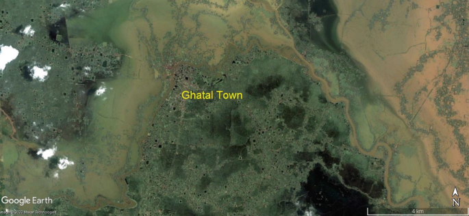 Google Earth image represents the flood water in Ghatal town and the western flank of the river.