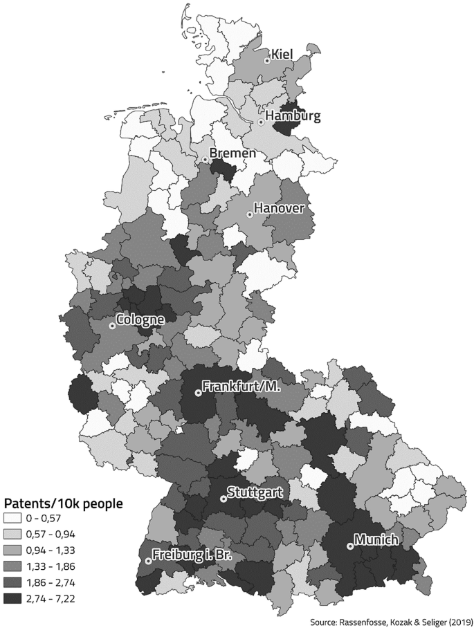 2 maps of West and East Germany highlight places for a range of patents per 10 thousand people. A, the highest range is in parts of Rhineland palatinate, Schleswig Holstein, and more. B, the highest range is in parts of Magdeburg, Dresden, Chemnitz, and more.
