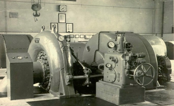 A photograph of Francis turbine in the laboratory.