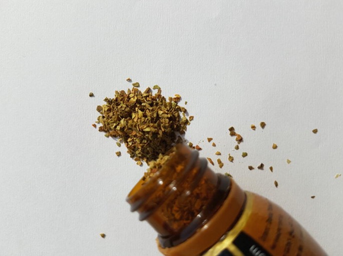 middle eastern tobacco Smoking Dokha Tobacco Through a Midwakh Pipe: An Alternative Tobacco  Product Endemic to the Arabian/Persian Gulf