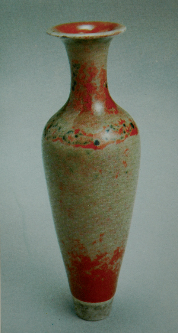 Porcelain Liuyeping Vase - Five Peach Design Porcelain Liuyeping Vase - Five Peach Design
