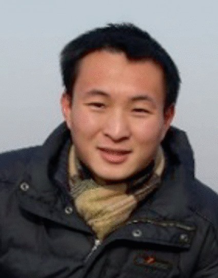 A photograph of Doctor Xuejiao Qu.