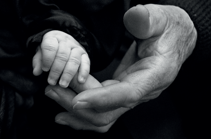 Intergenerational poverty persistence | Nature Human Behaviour