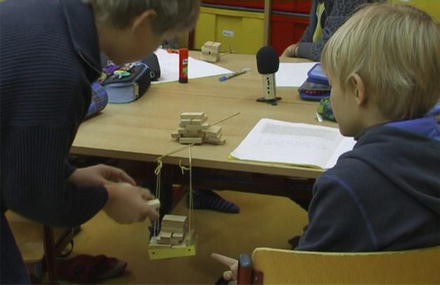 Physical Learning Environments For Science Education An