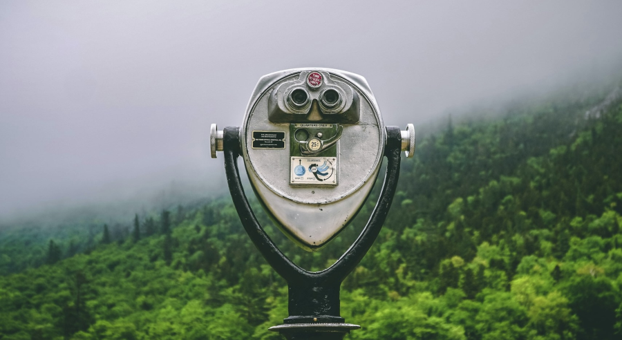 No easy way out: towards a framework concept of long-term governance